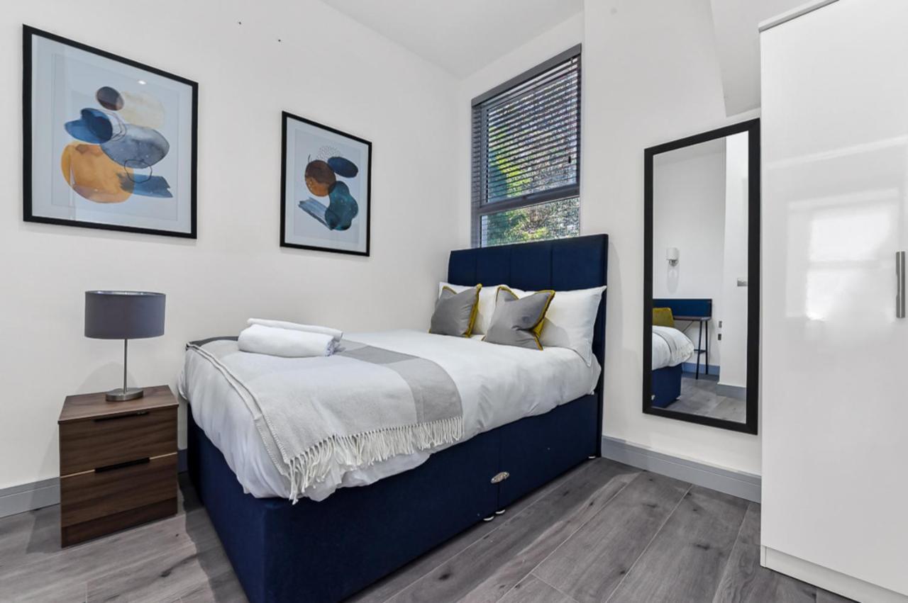 Lovely 2 Bedroom Apartment In Greater London Kültér fotó