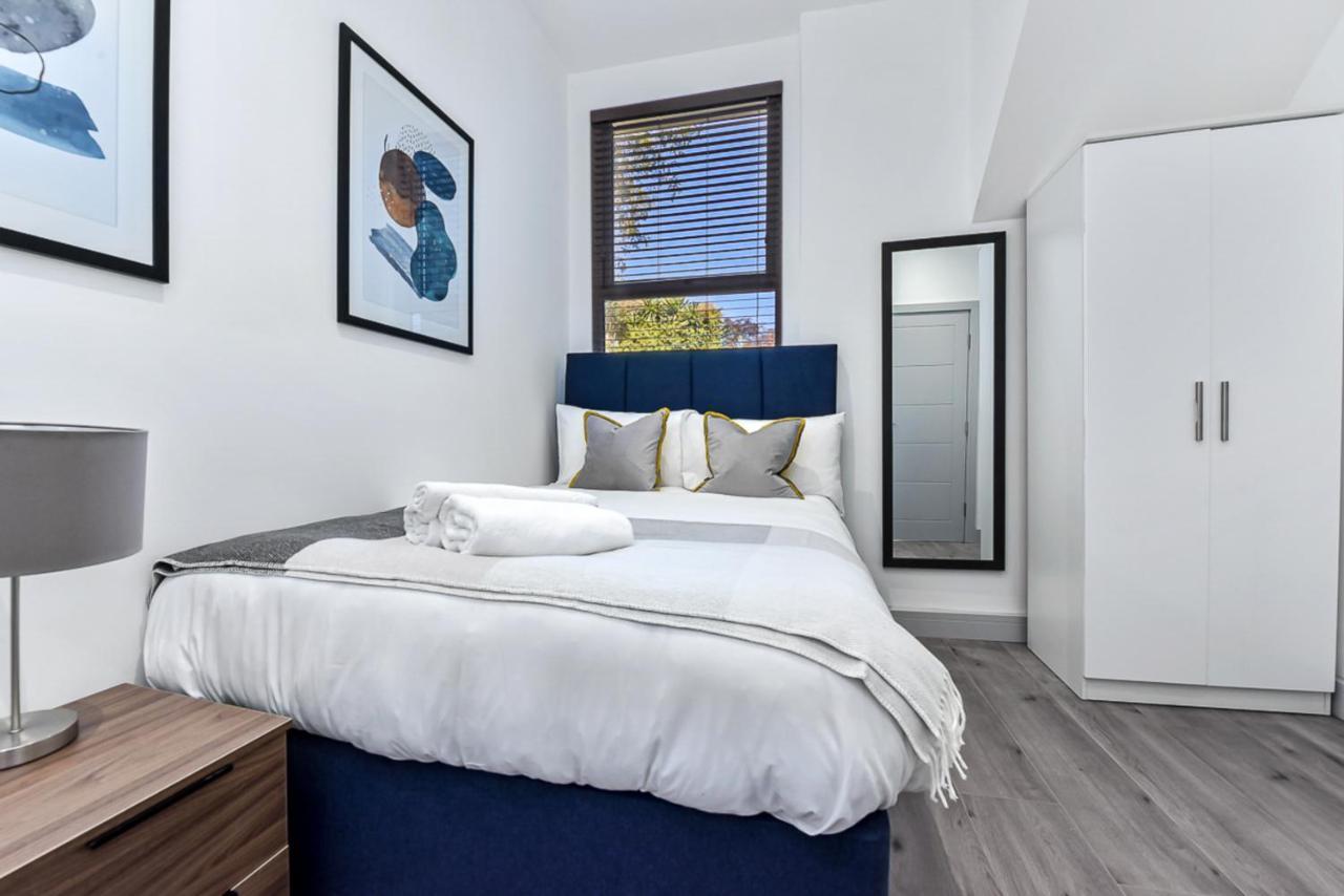 Lovely 2 Bedroom Apartment In Greater London Kültér fotó